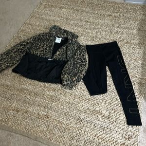 excellent condition. Wore once. DKNY